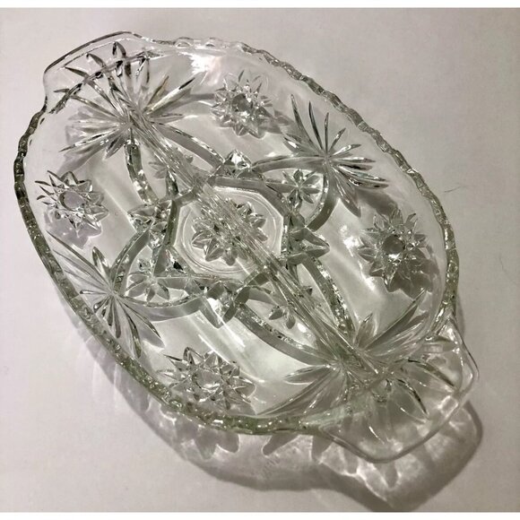 Set of 2 Identical Depression Cut Glass Divided Relish Trays Clear Oval Star - Picture 3 of 14